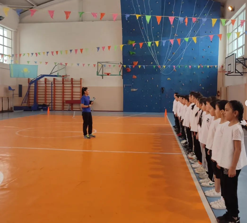 "Қазақтың қозғалмалы ойындары" тақырыбында ашық сабақ