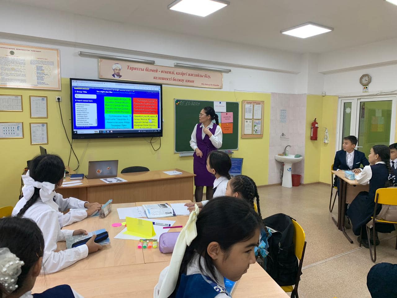 "Абылай ханның ішкі және сыртқы саясаты" тақырыбында 7 "Д" сынып қазақстан тарихы пәнінен ашық сабақ өтті.