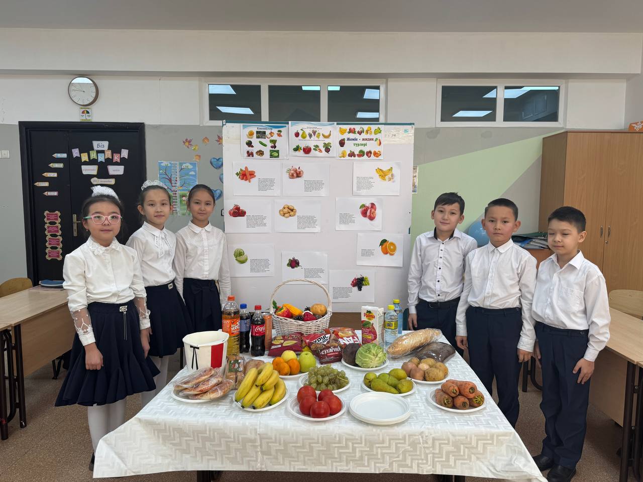 "Дұрыс тамақтану" тақырыбында сынып сағаты өтті